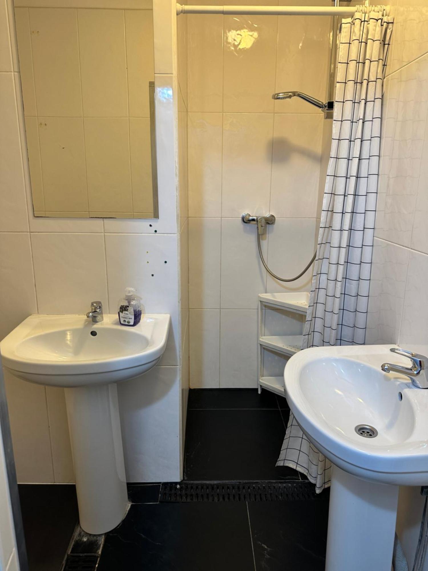Hostel Demi Krakow Bagian luar foto
